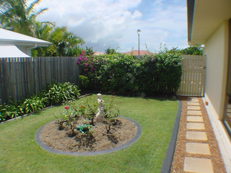 151 Endeavour Drive, Banksia Beach QLD 4507