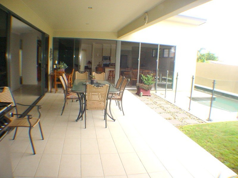 39 Kakadu Circuit, Banksia Beach QLD 4507