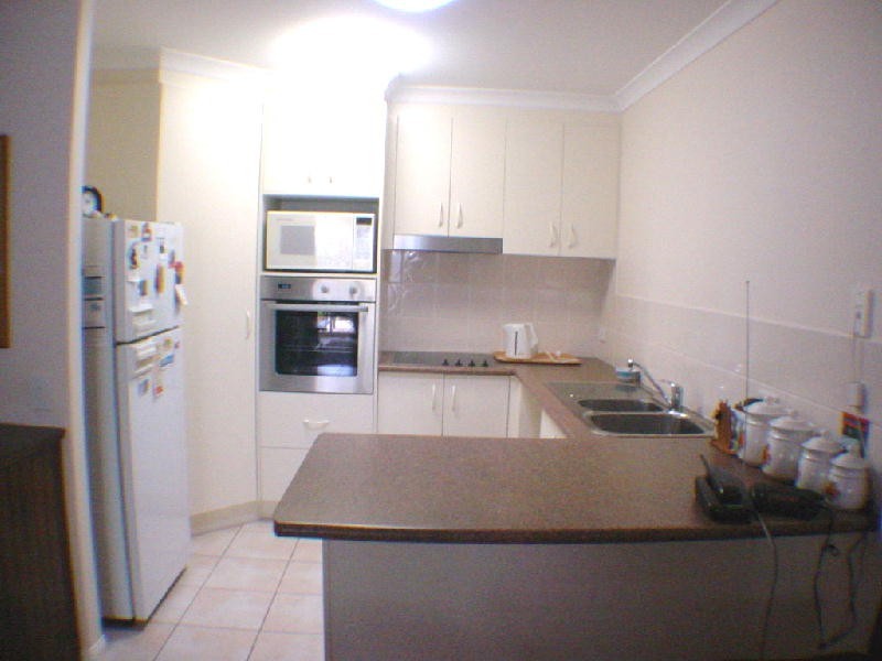 18-210 Bestmann Road, Sandstone Point QLD 4511