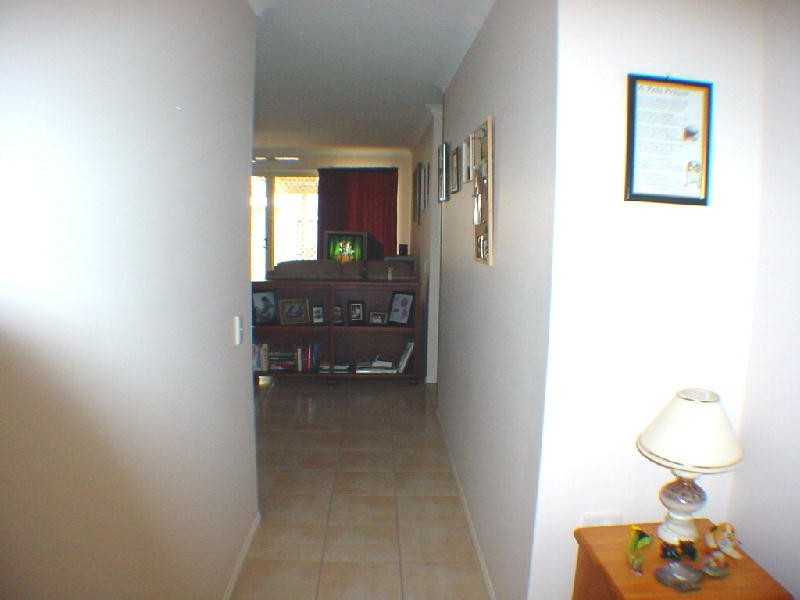 18-210 Bestmann Road, Sandstone Point QLD 4511