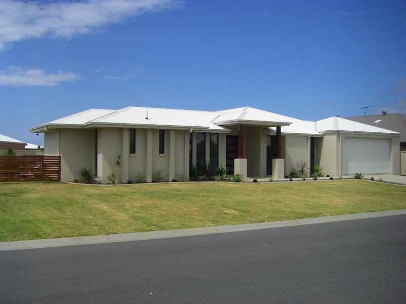 16 Pectoral Place, Banksia Beach QLD 4507