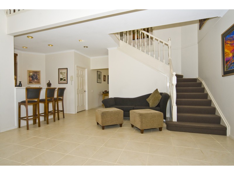 11 Daniel Place, Banksia Beach QLD 4507