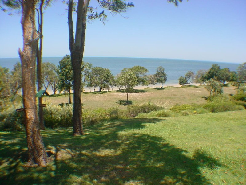 12 Howard Court, Sandstone Point QLD 4511
