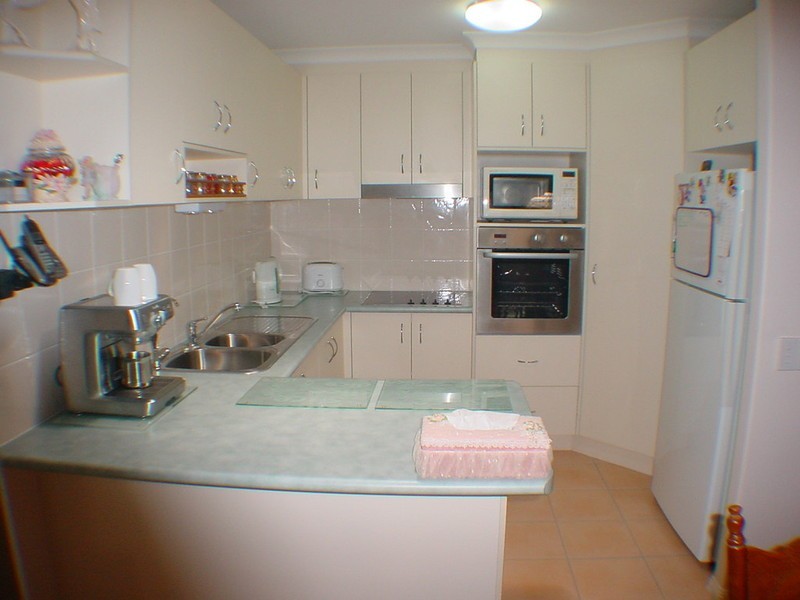 19-210 Bestmann Road East, Sandstone Point QLD 4511