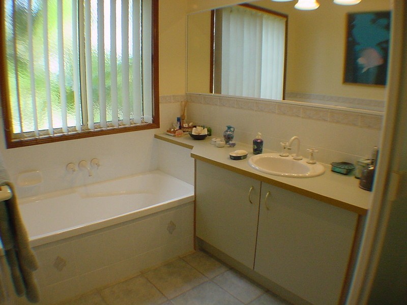 44 Headsail Drive, Banksia Beach QLD 4507