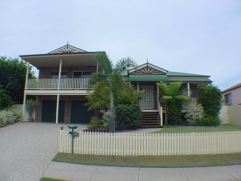 44 Headsail Drive, Banksia Beach QLD 4507