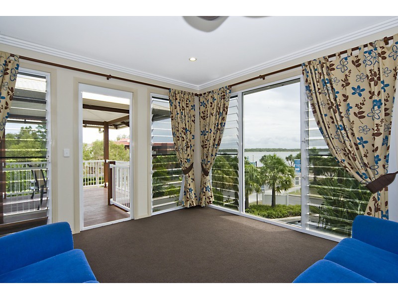 19 Seaside Drive, Banksia Beach QLD 4507
