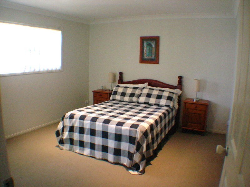 2/9 Third Avenue, Bongaree QLD 4507