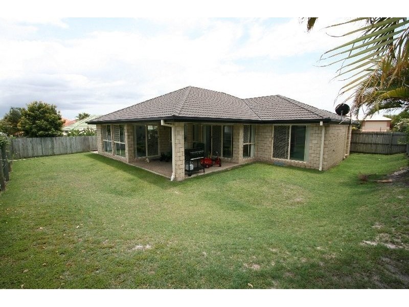 234 Endeavour Drive, Banksia Beach QLD 4507
