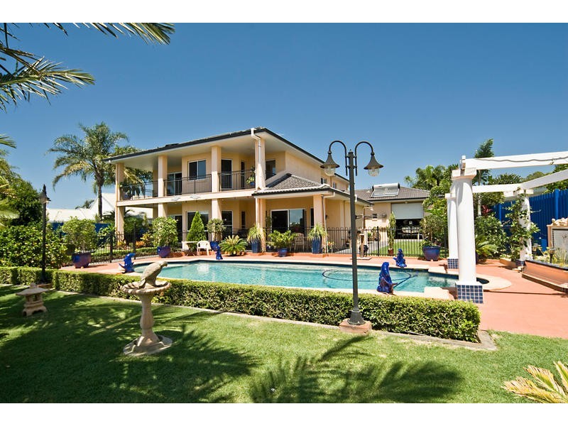 3 Norrland Court, Banksia Beach QLD 4507