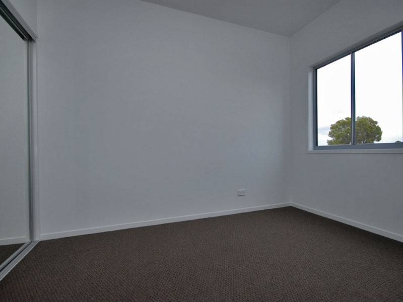 2-11 Wattle Avenue, Bongaree QLD 4507