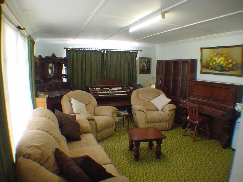 1389 Caboolture-Bribie Island Road, Ningi QLD 4511