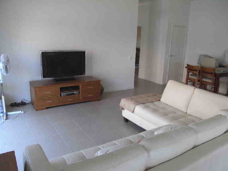 6 Pectoral Place, Banksia Beach QLD 4507