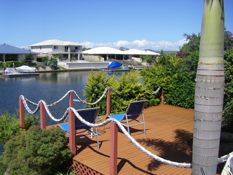 110 Kangaroo Avenue, Bongaree QLD 4507