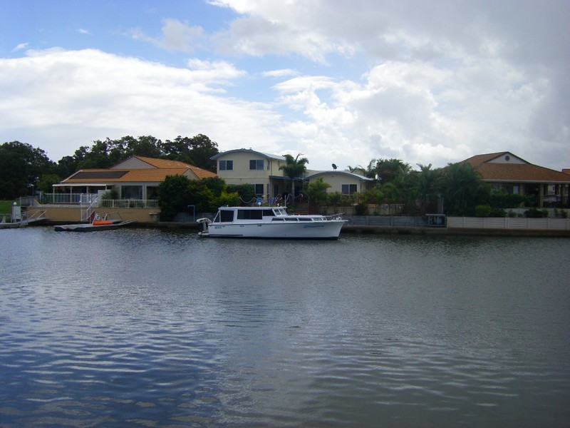 110 Kangaroo Avenue, Bongaree QLD 4507