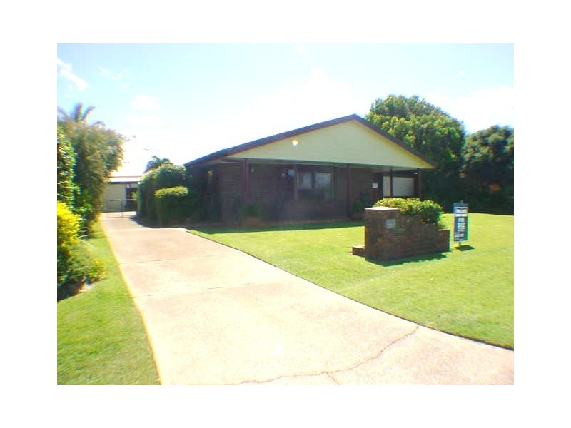 88 Bestmann Road East, Sandstone Point QLD 4511