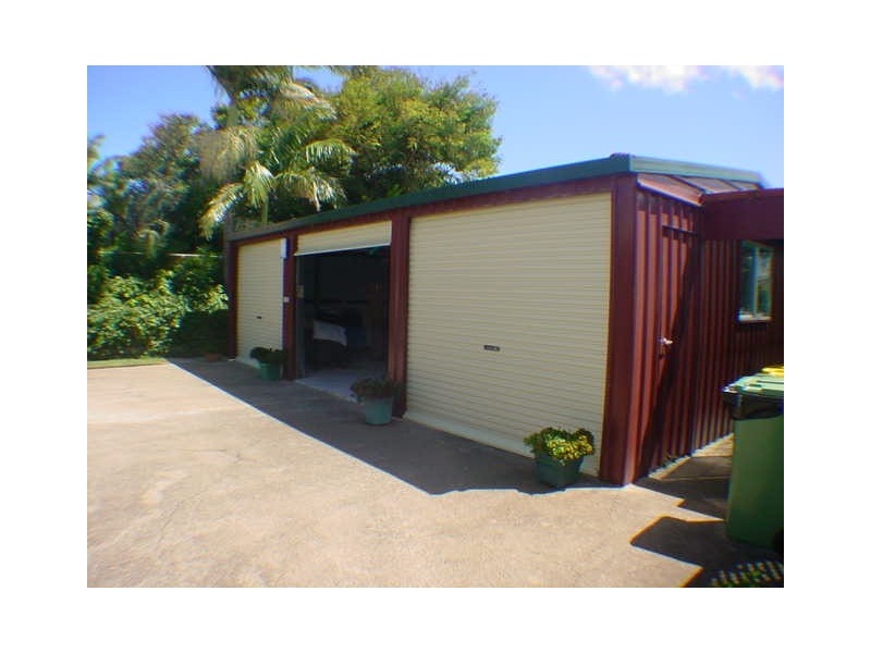 88 Bestmann Road East, Sandstone Point QLD 4511