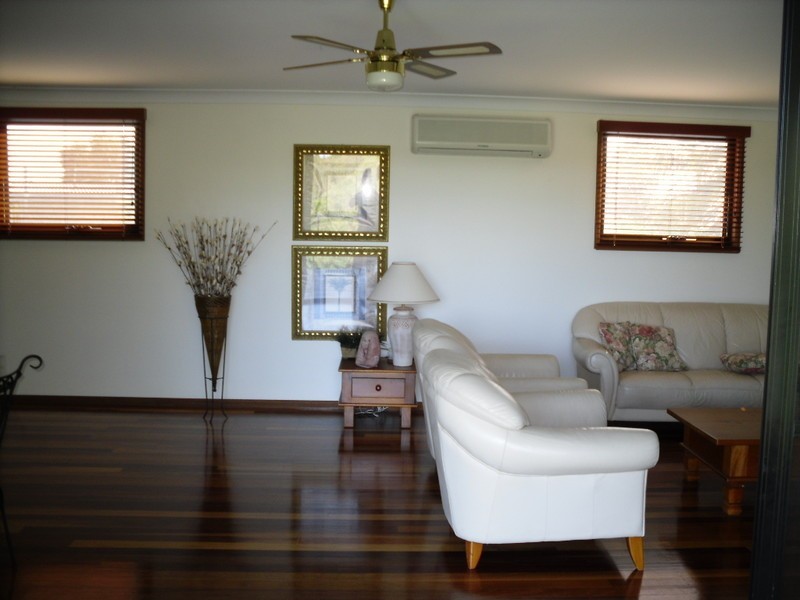 7 Tully Street, Bongaree QLD 4507