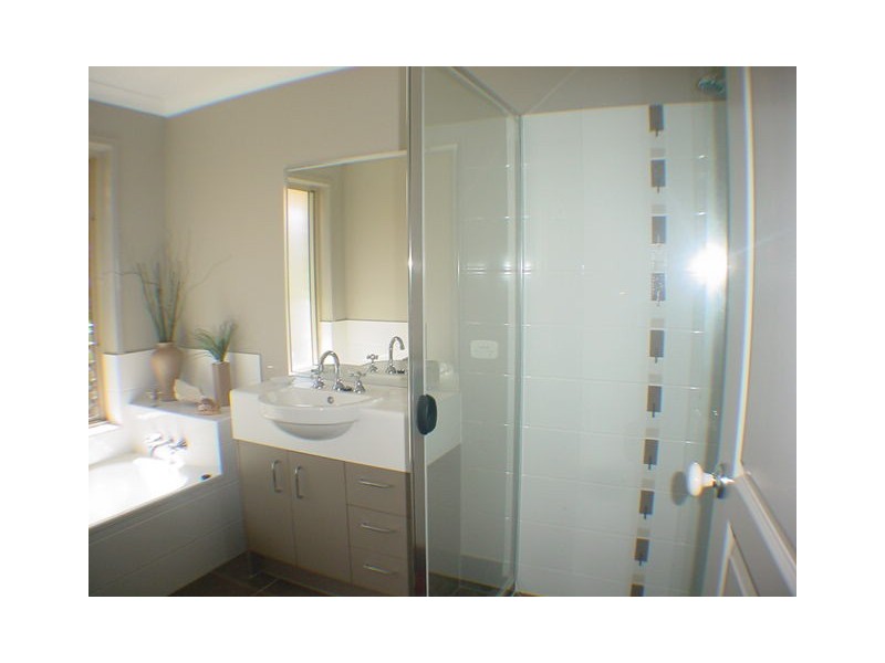 5 Malva Court, Bongaree QLD 4507