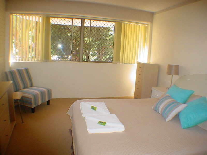 4-21 Toorbul Street, Bongaree QLD 4507