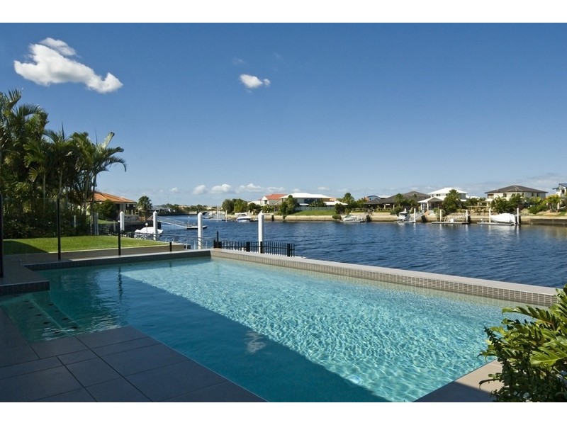 112 Endeavour Drive, Banksia Beach QLD 4507