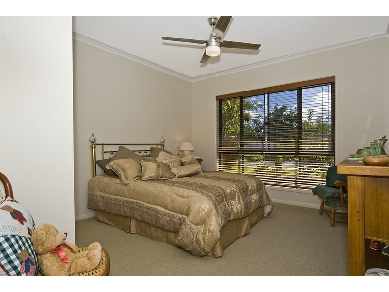 112 Endeavour Drive, Banksia Beach QLD 4507