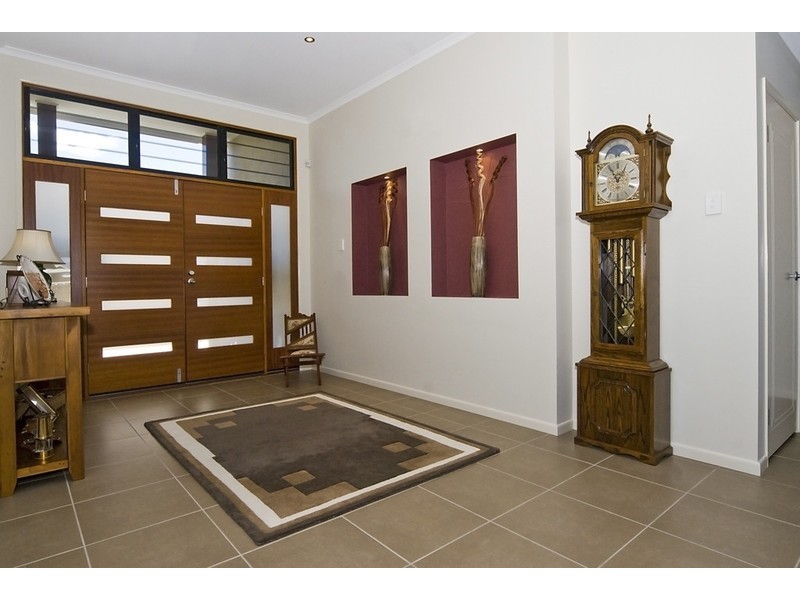 112 Endeavour Drive, Banksia Beach QLD 4507