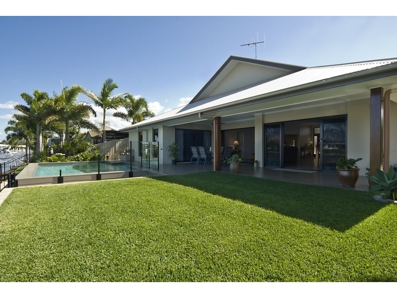 112 Endeavour Drive, Banksia Beach QLD 4507