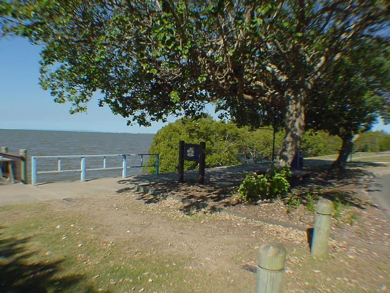 19-21 Maine Terrace, Deception Bay QLD 4508