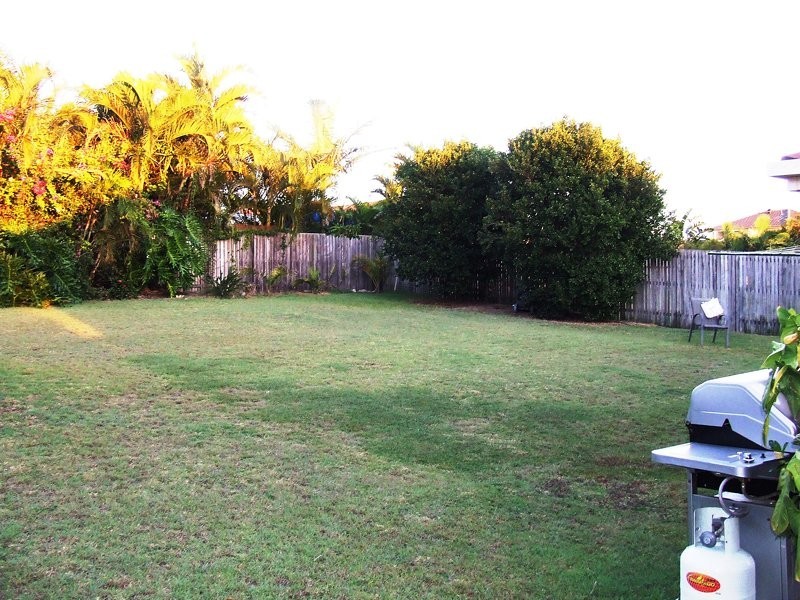 26 Headsail Drive, Banksia Beach QLD 4507
