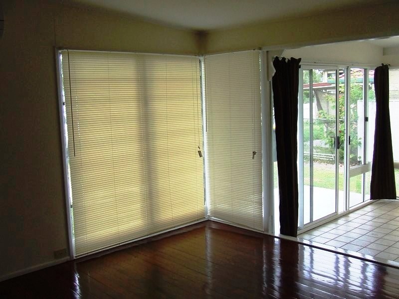 4 Beagle Avenue, Banksia Beach QLD 4507