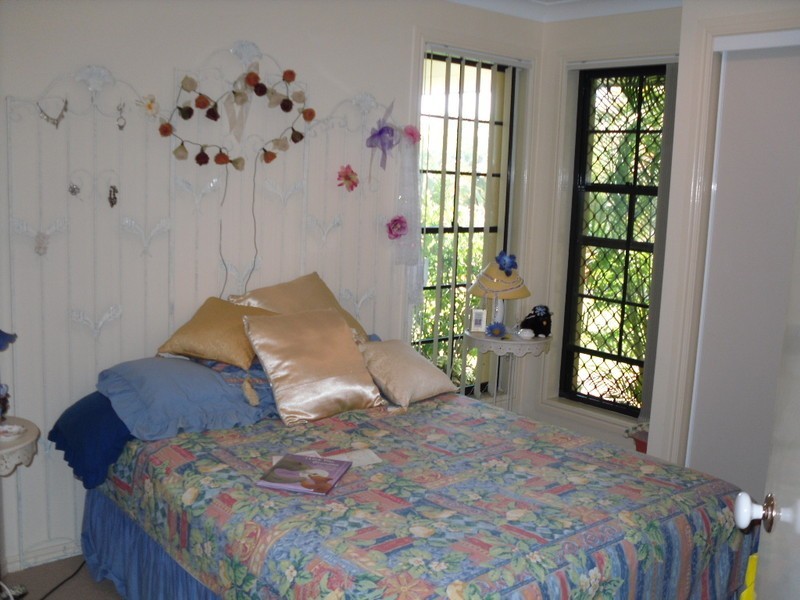 4 Trimaran Court, Banksia Beach QLD 4507