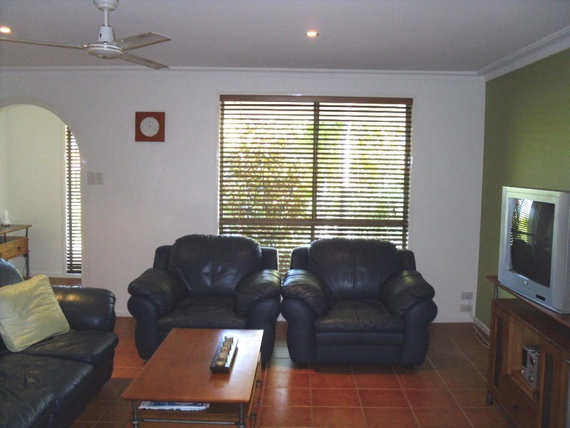 15 Koopa Street, Bongaree QLD 4507