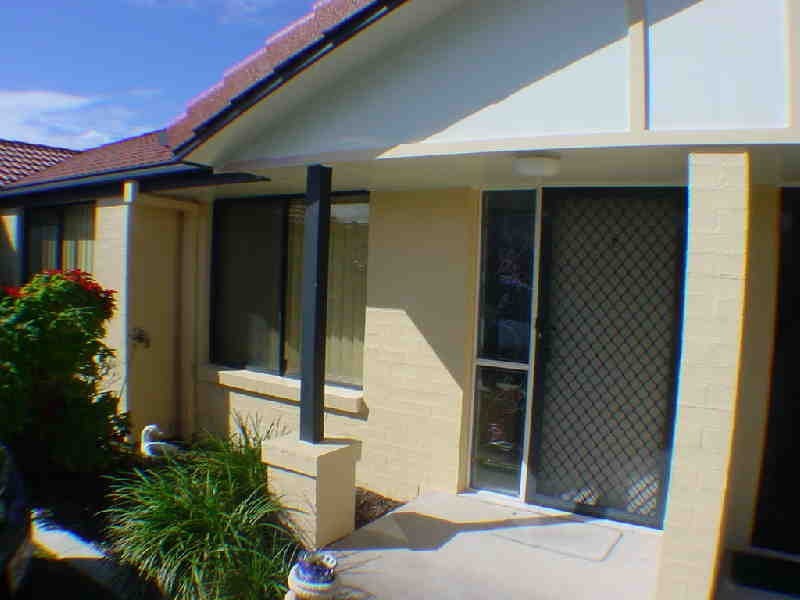 7-8 Spinnaker Drive, Sandstone Point QLD 4511