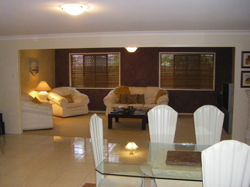 11 Venus Court, Banksia Beach QLD 4507