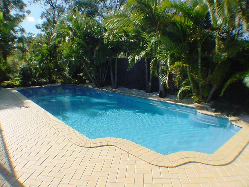 175 Endeavour Drive, Banksia Beach QLD 4507