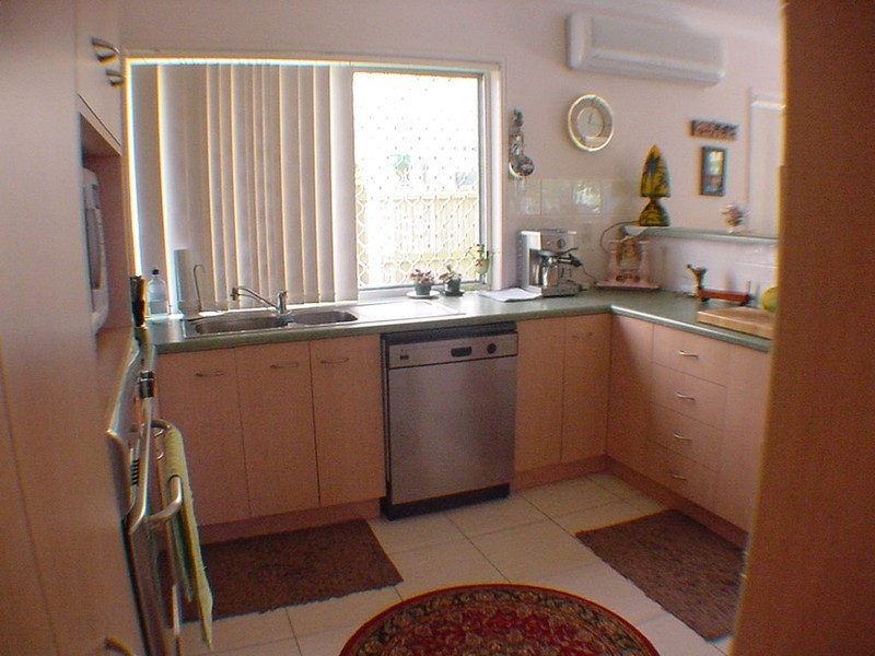 175 Endeavour Drive, Banksia Beach QLD 4507