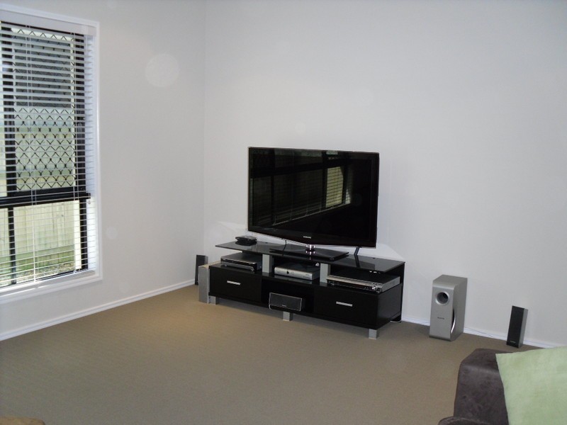 3 Seaeagle Place, Banksia Beach QLD 4507