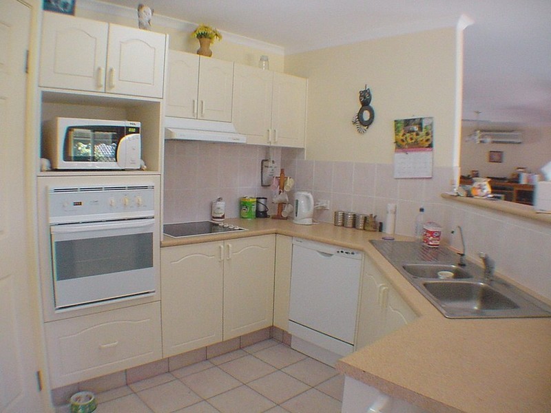 10 Pentas Drive, Bongaree QLD 4507