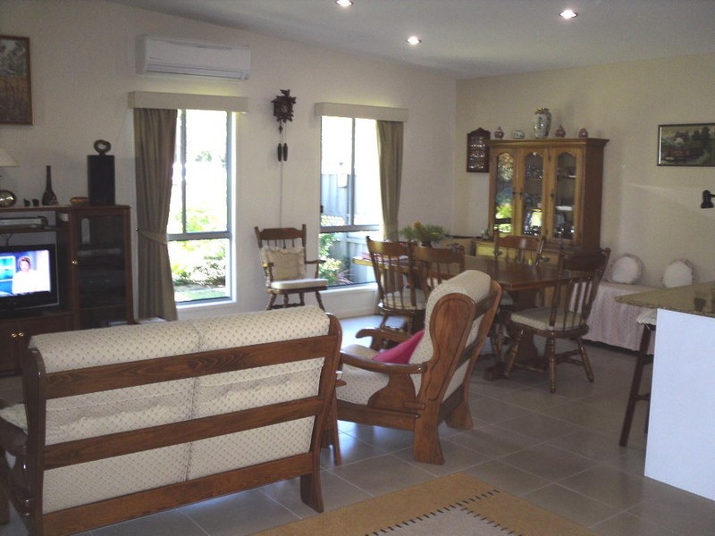 4/74 Cotterill Avenue, Bongaree QLD 4507