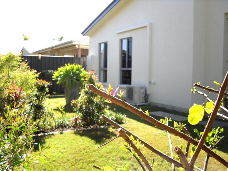 4/74 Cotterill Avenue, Bongaree QLD 4507