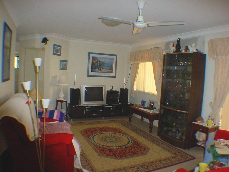 1/18 Spinnaker Drive, Sandstone Point QLD 4511