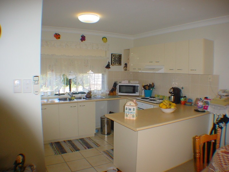 1/18 Spinnaker Drive, Sandstone Point QLD 4511