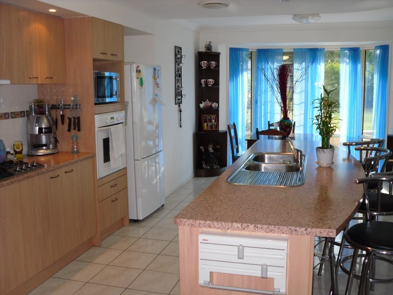 189 Endeavour Drive, Banksia Beach QLD 4507