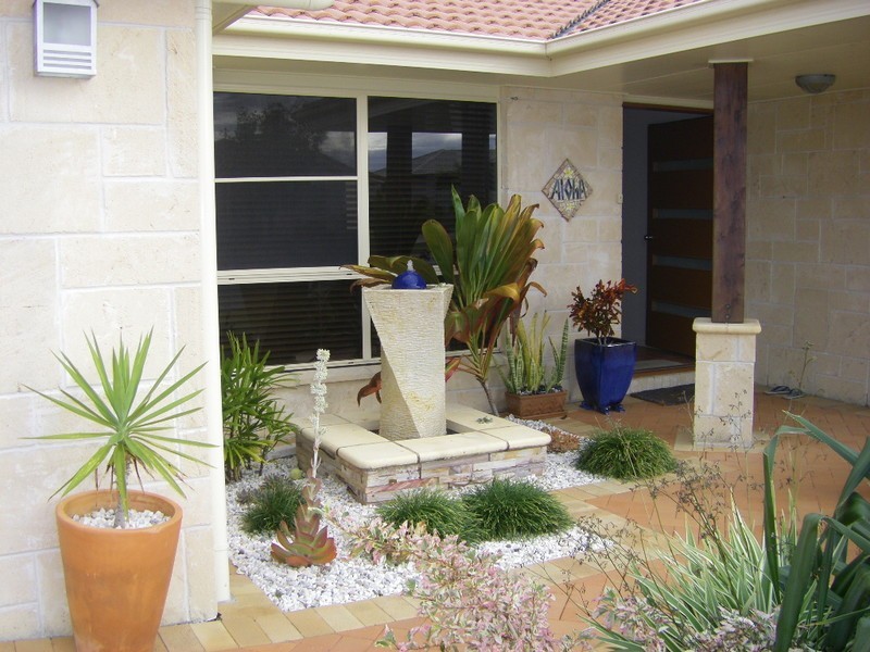 3 Reeders Street, Sandstone Point QLD 4511