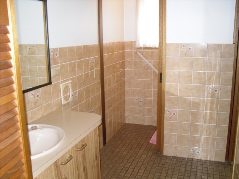 24 Camellia Drive, Bongaree QLD 4507