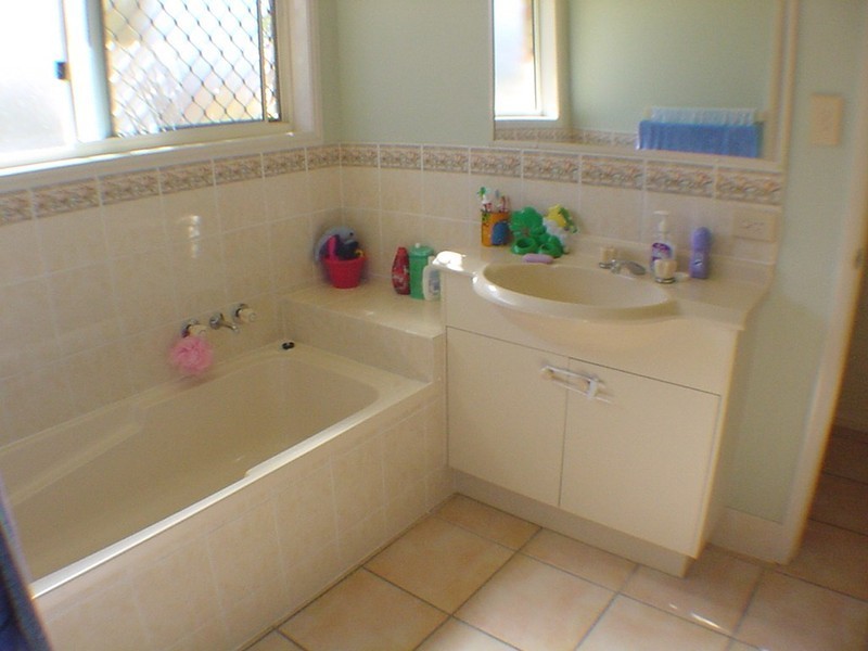 26 Protea Drive, Bongaree QLD 4507