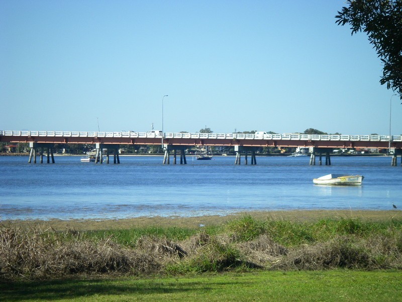 A20 Spinnaker Drive, Sandstone Point QLD 4511