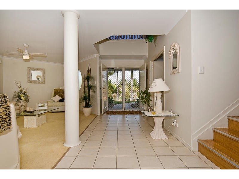 231 Endeavour Drive, Banksia Beach QLD 4507