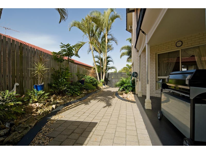 231 Endeavour Drive, Banksia Beach QLD 4507